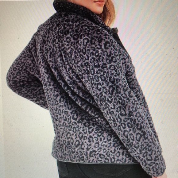 TORRID NWT Faux Shearling leopard print gray zip front jackets- size 2x … - Picture 3 of 12